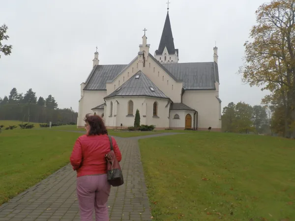 Jaunpiebalgas baznīca